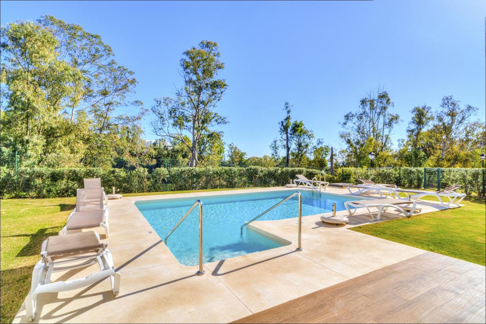 Apartment Lakes - 3 Bedroom Marbella