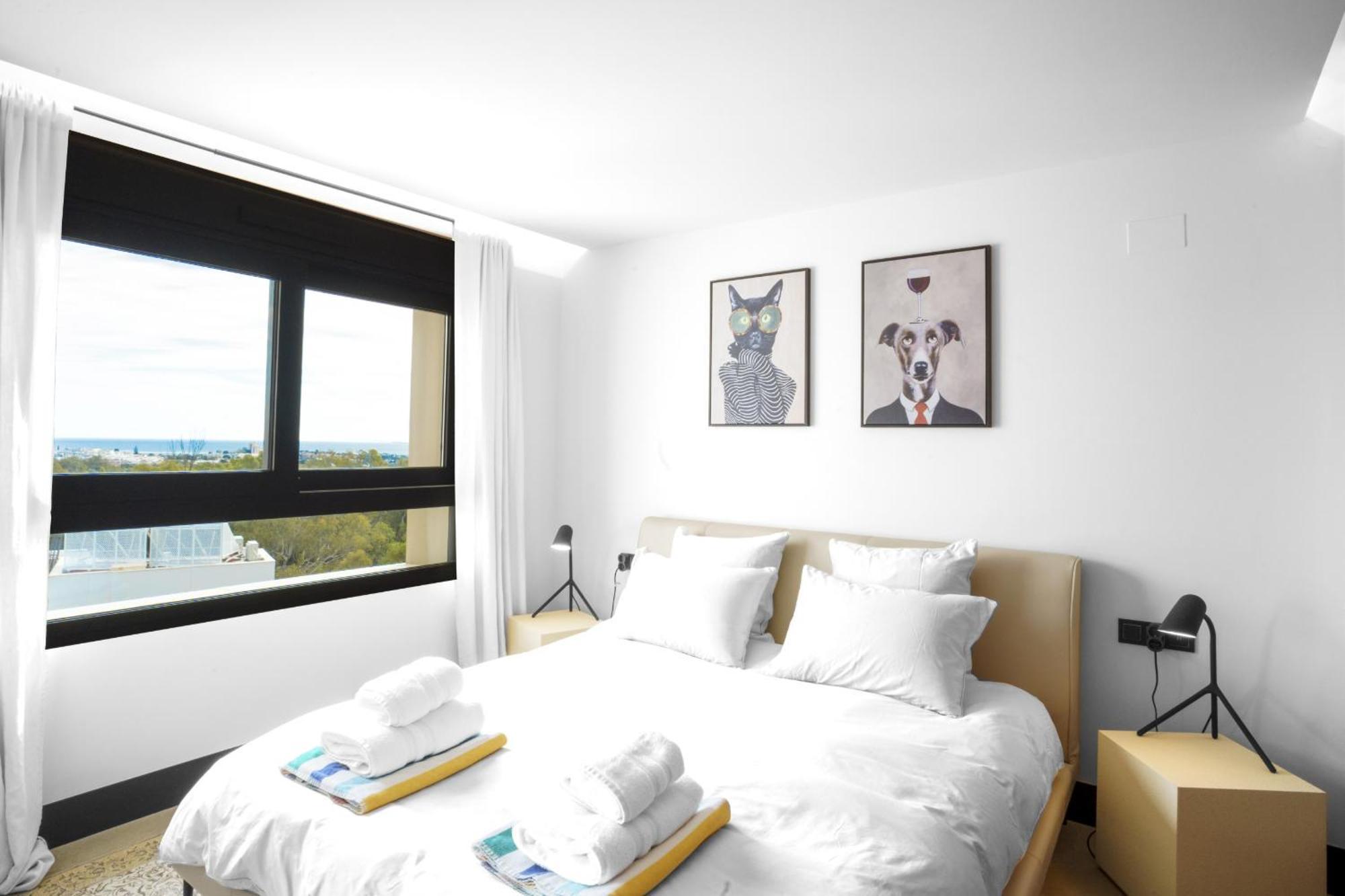 Lakes - 3 Bedroom * Marbella